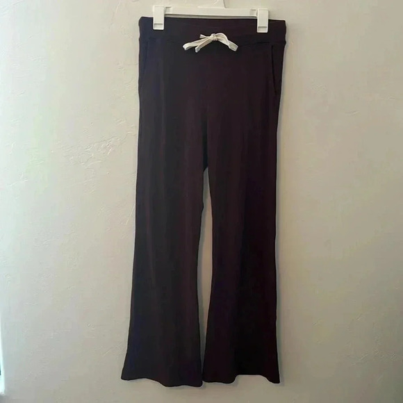 MONROW Brushed Rib Straight Sweat in Merlot - Picture 2 of 8